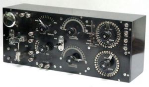 WWI Submarine Radio A WWI Submarine Radio Receiver