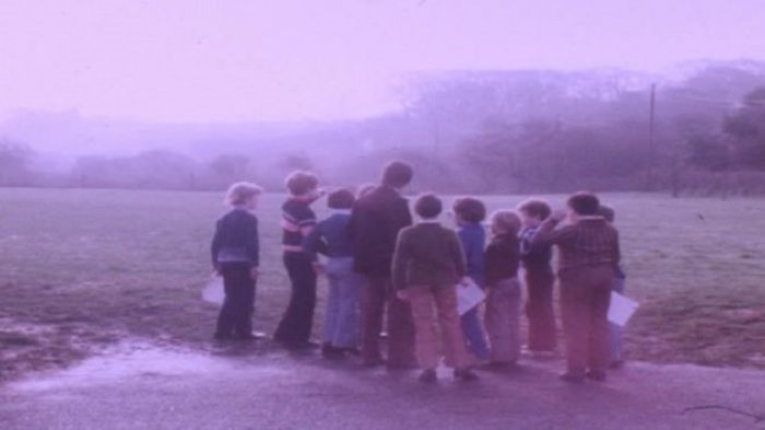 The school children describing what they saw 