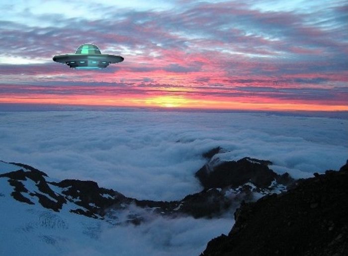 A depiction of a UFO over Mount Olympus 