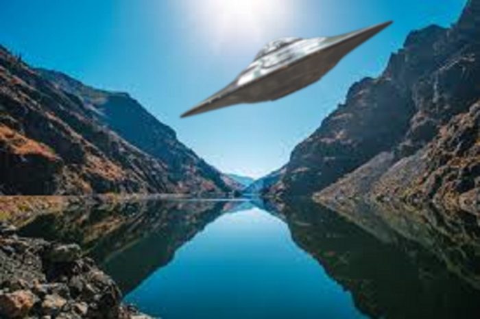 A superimposed UFO over Snake Canyon