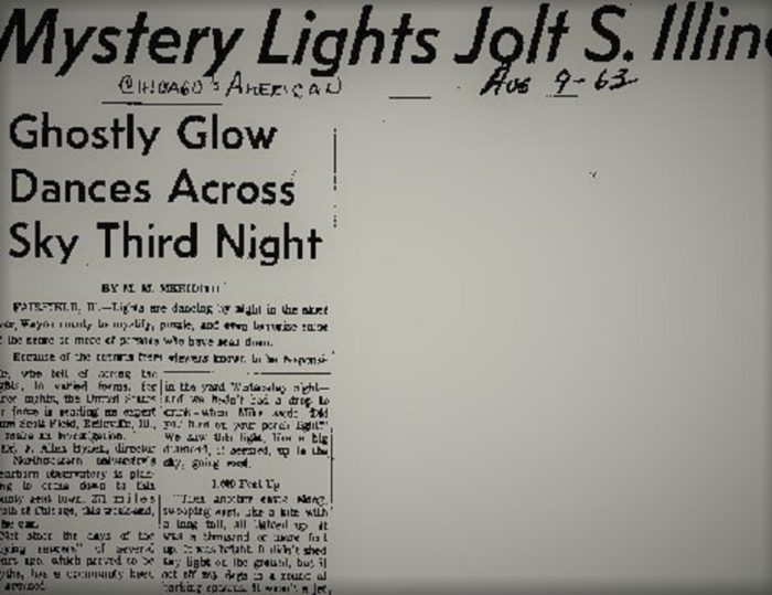 Newspaper reports of the strange lights over Illinois