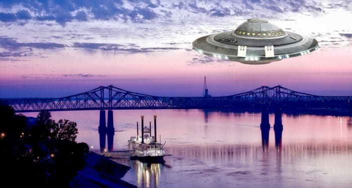 Superimposed UFO over the Mississippi 