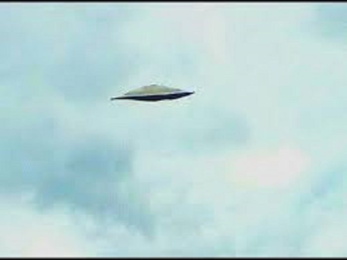 A picture claiming to show a real UFO