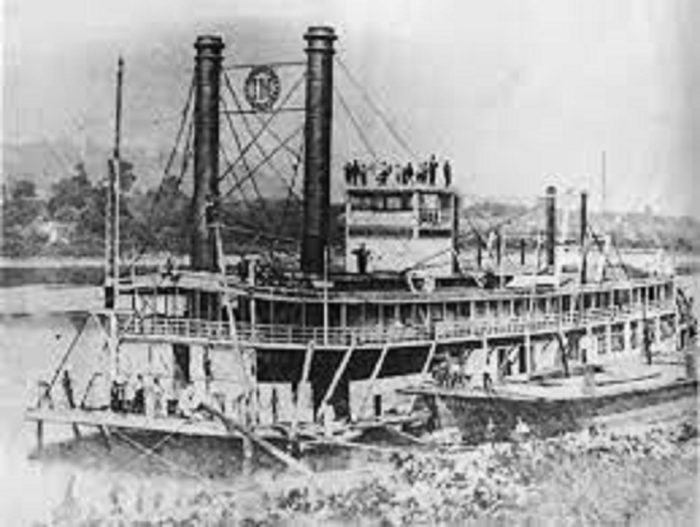 The Iron Mountain riverboat