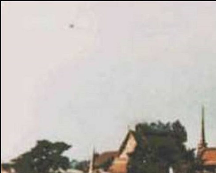UFO captured over Bangkok in 1977