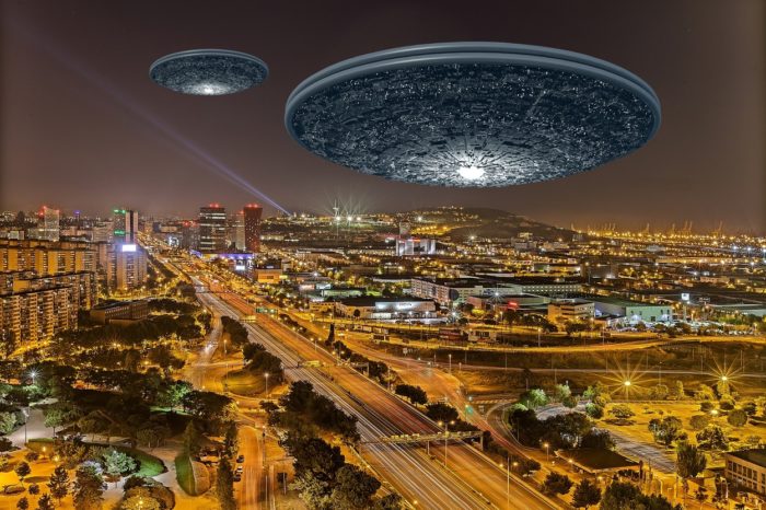 A superimposed UFO over Barcelona