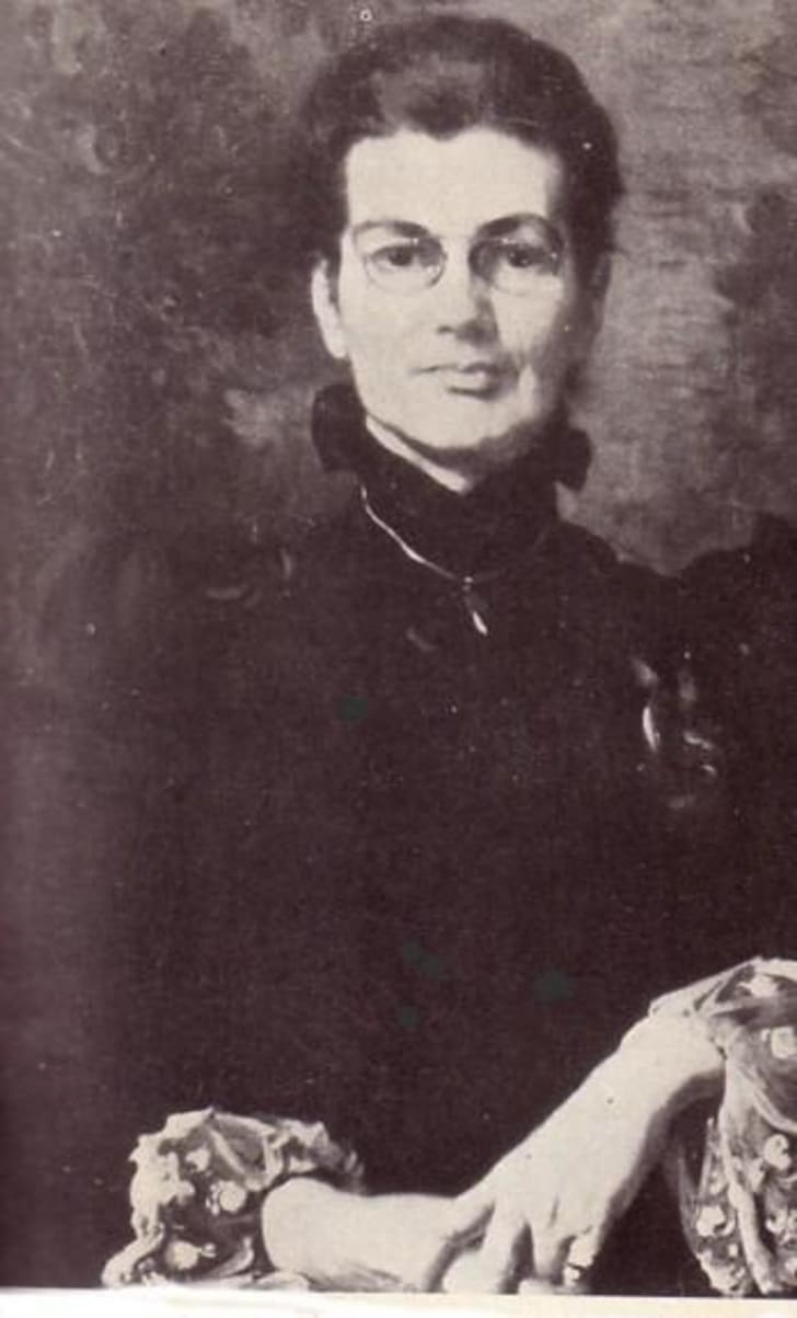 Anne Moberley