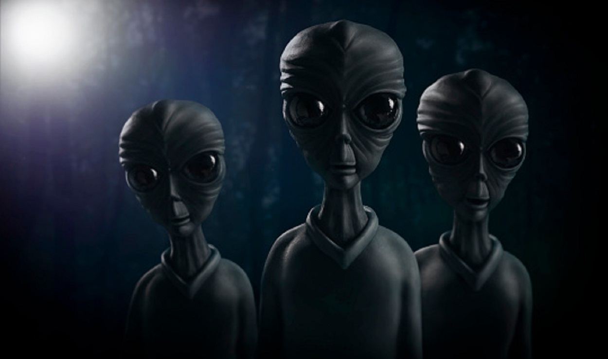 Depictions of three aliens