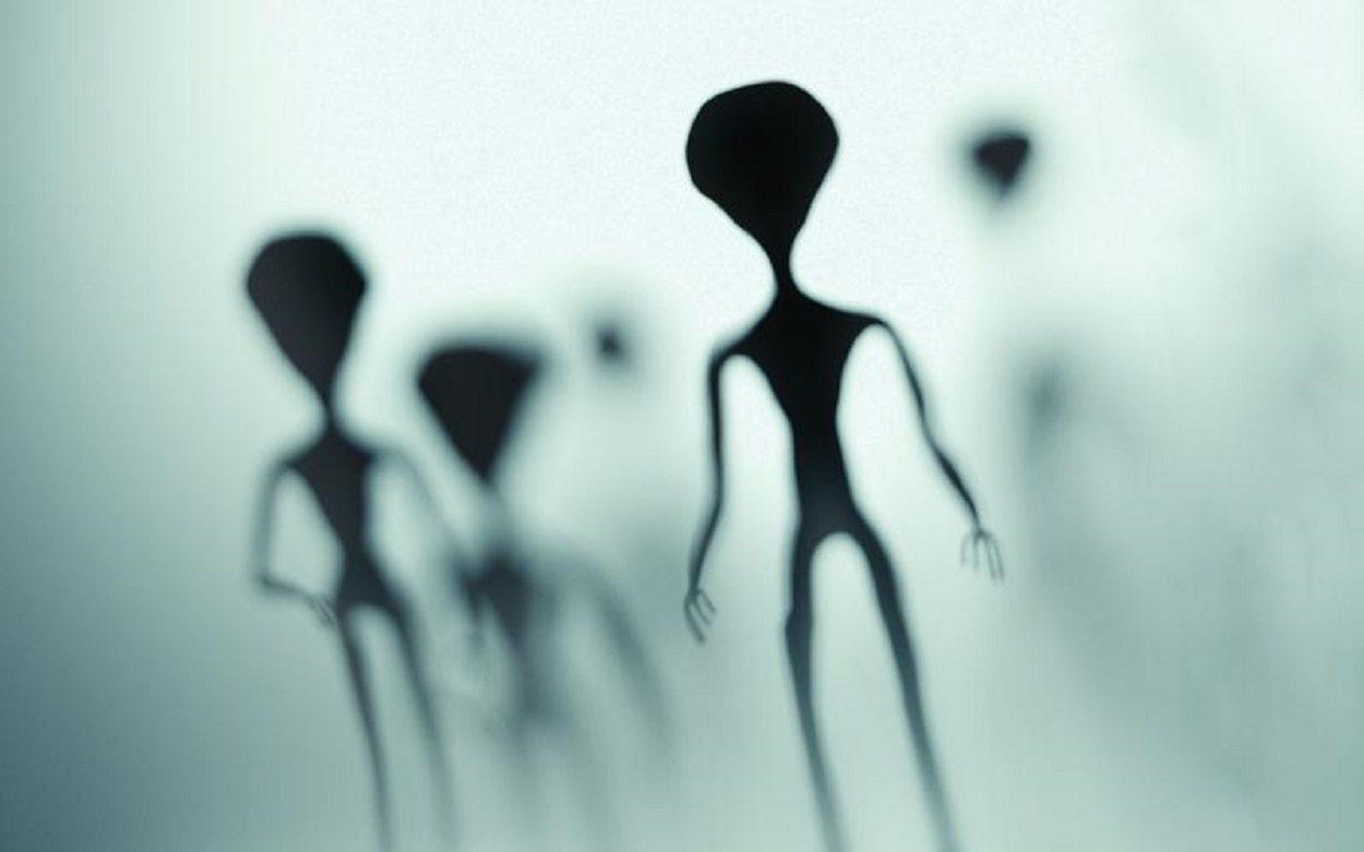 A depiction of alien entities 