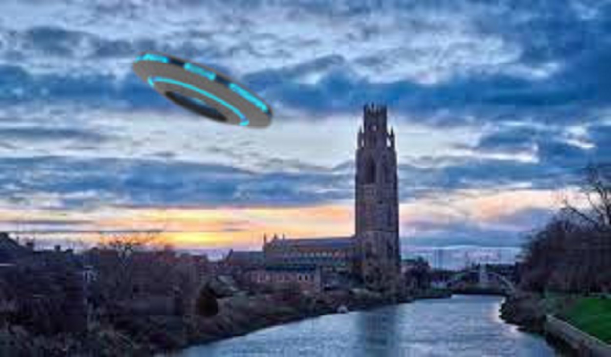 A depiction of a UFO over Boston